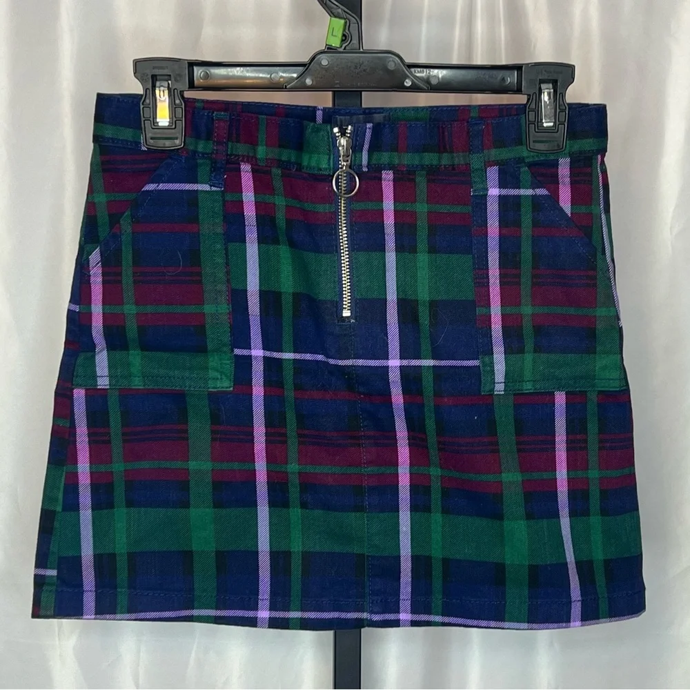 The Children’s Place Plaid Twill Zip Skirt, size 12 NWT